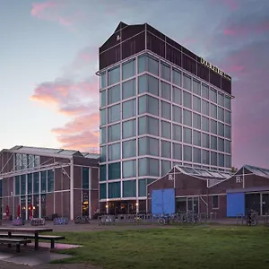 Doubletree By Hilton - Ndsm Wharf מלון